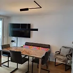 Newsuite-englischen Garten 2 *