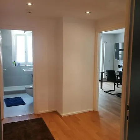 Apartment Citysuite Englischer Garten 2 Ruhig & Privat Parking Munich
